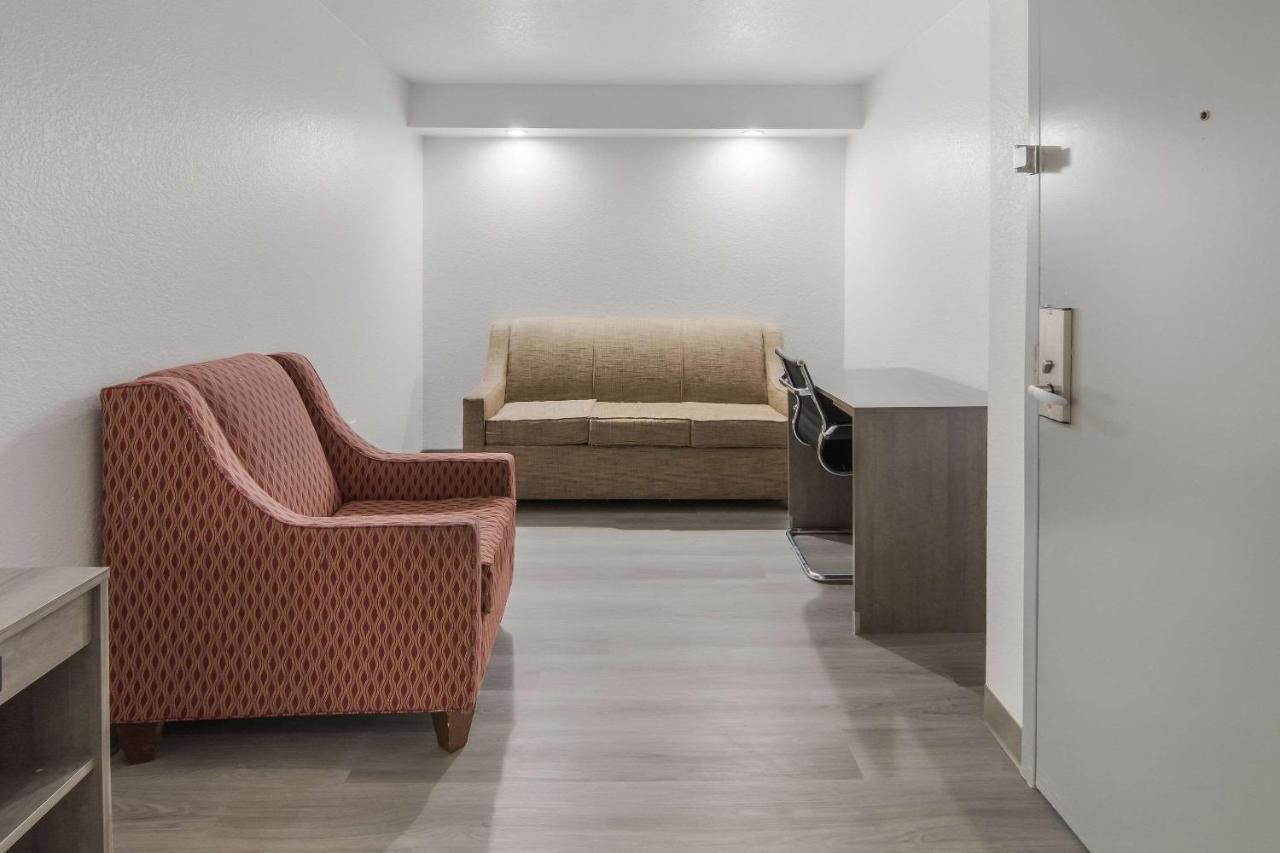 Quality Inn & Suites Richardson-Dallas Екстер'єр фото